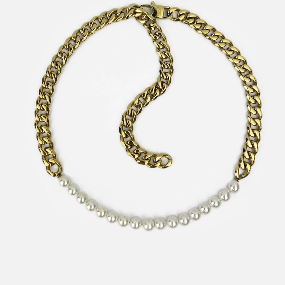 NIB Rare-Romance Elegant Gold and White Pearl Necklace Cuban Chain - Picture 2 of 4